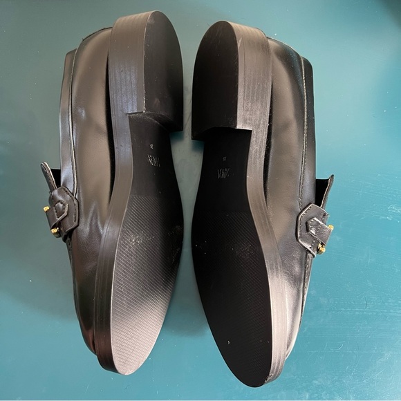 Zara Black Flat Shoes Loafers With Gold Buckles EU38 US7.5 Slip On Chunky Retro - Picture 9 of 13